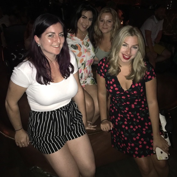 Meet your Posher, Trish - Picture 4 of 8